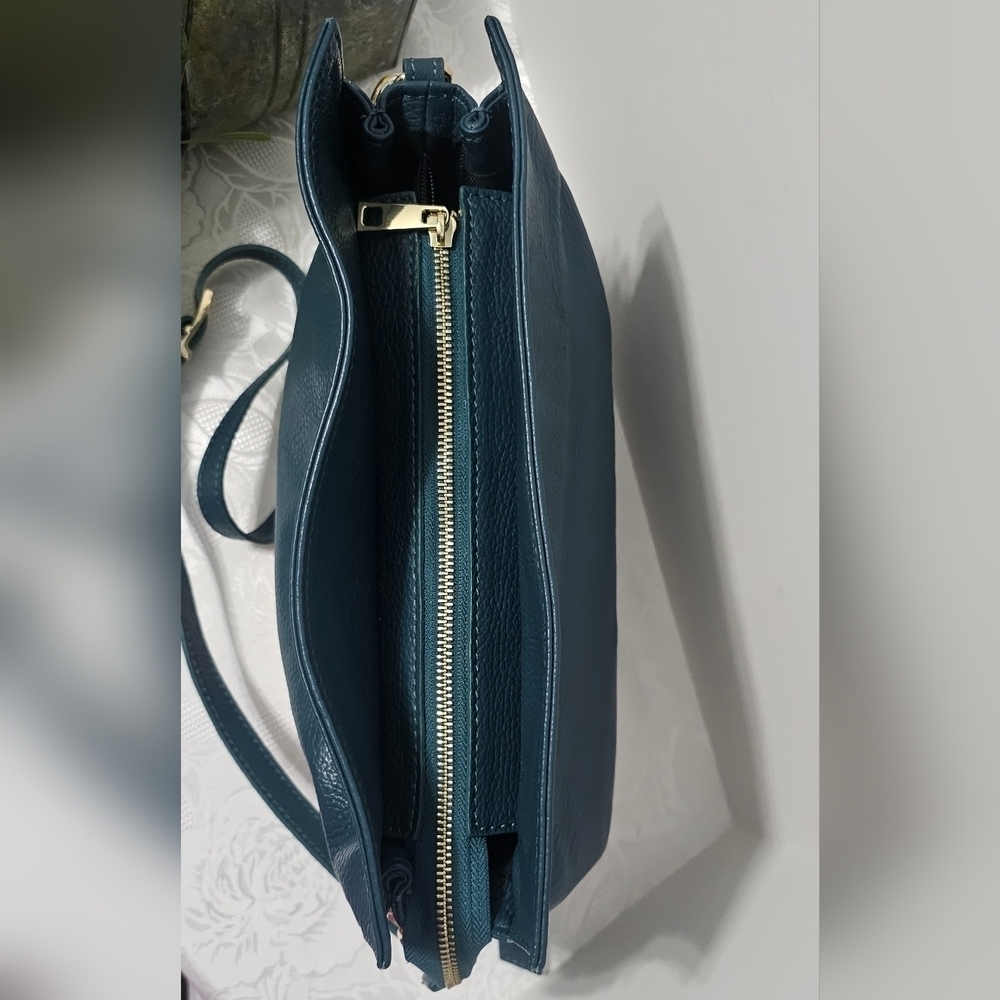 Viola Castellani Teal-Gold Chain Leather Bag - Picture 4 of 9